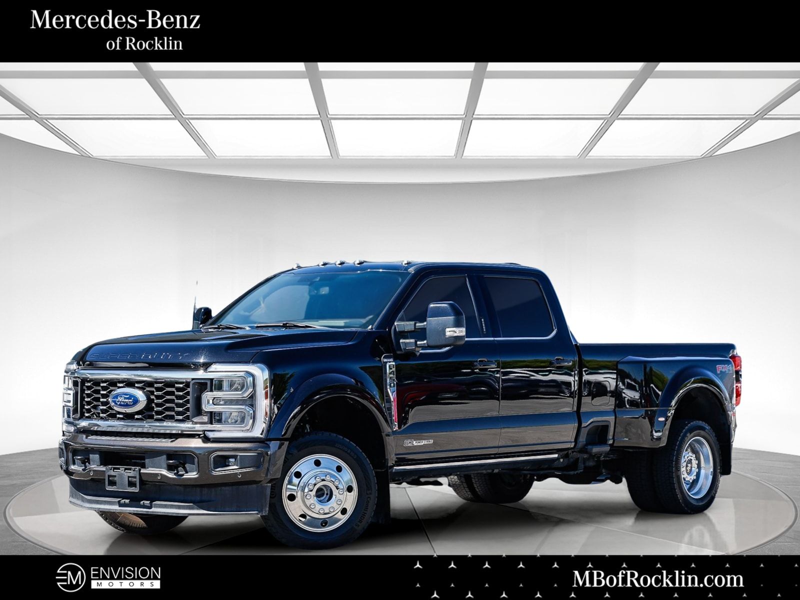 Agate Black Metallic 2024 Ford F-450 Super Duty Pickup Truck Four-Wheel Drive Automatic