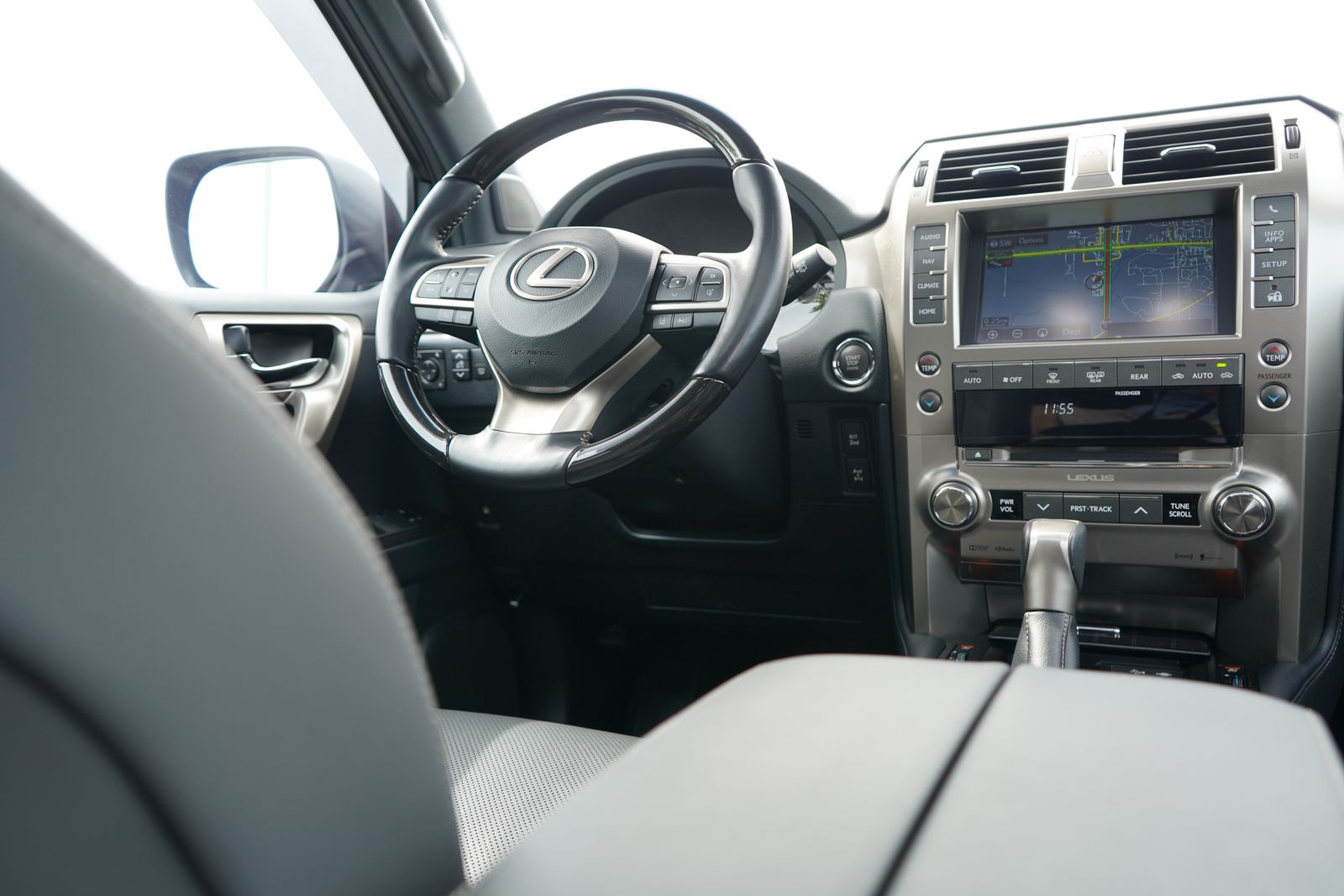 2021 Lexus GX 460 13