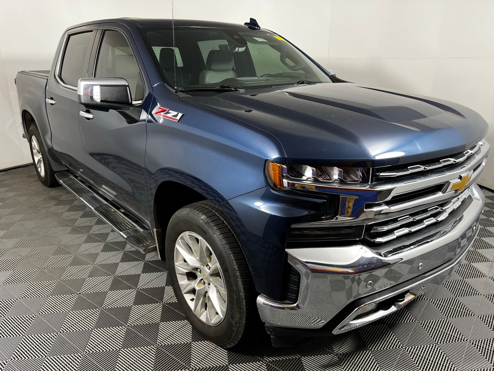 2021 Chevrolet Silverado 1500 LTZ 3