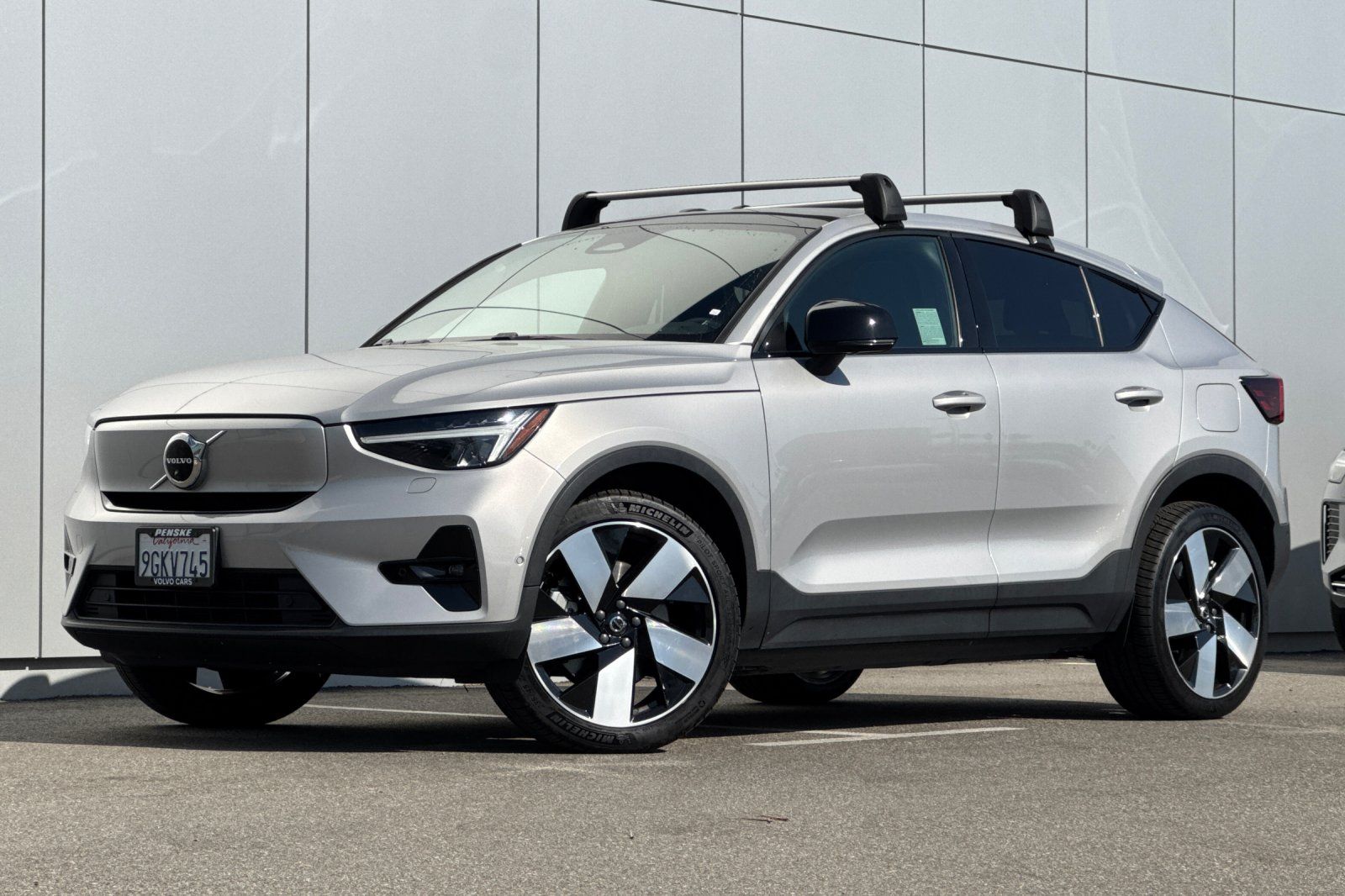 Silver Dawn Metallic 2023 Volvo C40 Recharge Twin Ultimate eAWD SUV / Crossover All-Wheel Drive 1-Speed Automatic