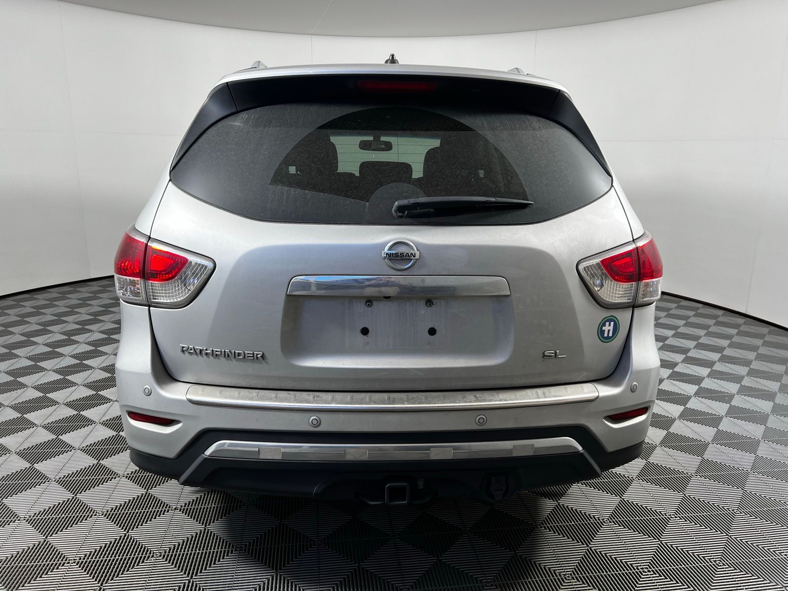 Thumbnail: 2016 Nissan Pathfinder - 6