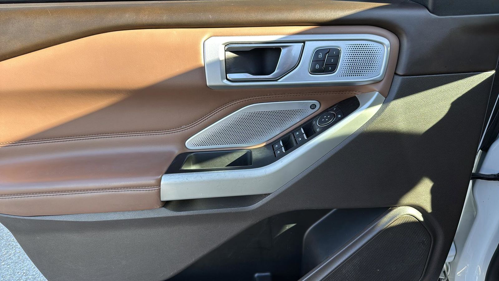 Used Car 2021 Ford Explorer  King Ranch For Sale Under $30,000 In Austin, Texas