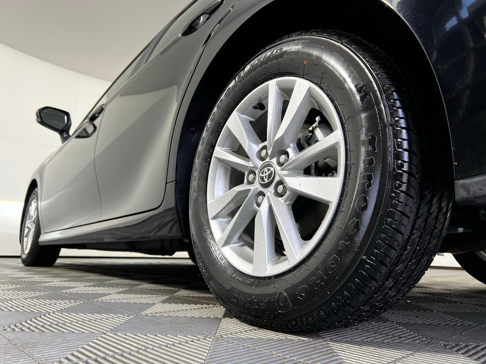 Thumbnail: 2025 Toyota Camry - 24