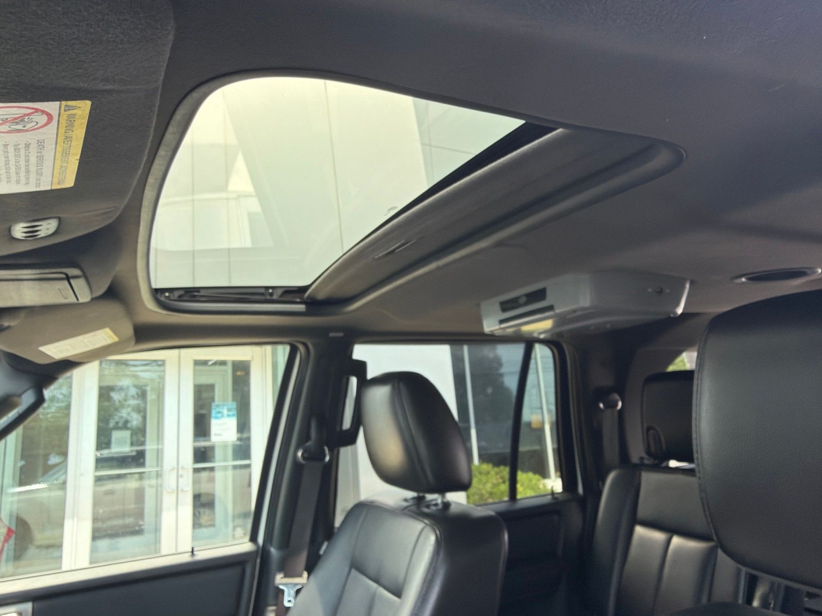 Used 2013 White Ford Limited image 22