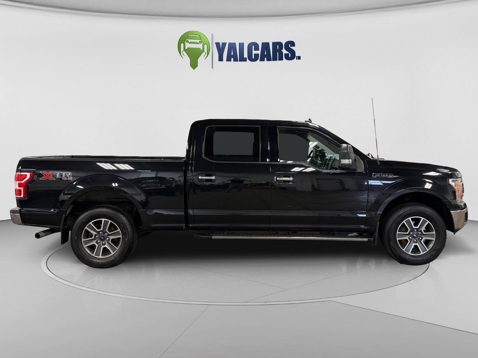 View vehicle photo 6