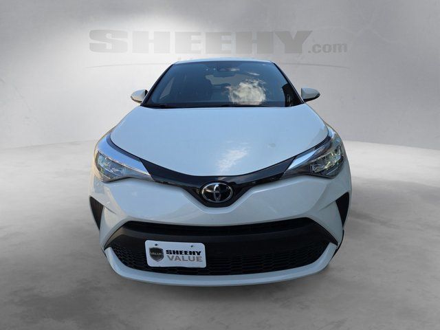 Used 2021 White Toyota XLE image 16