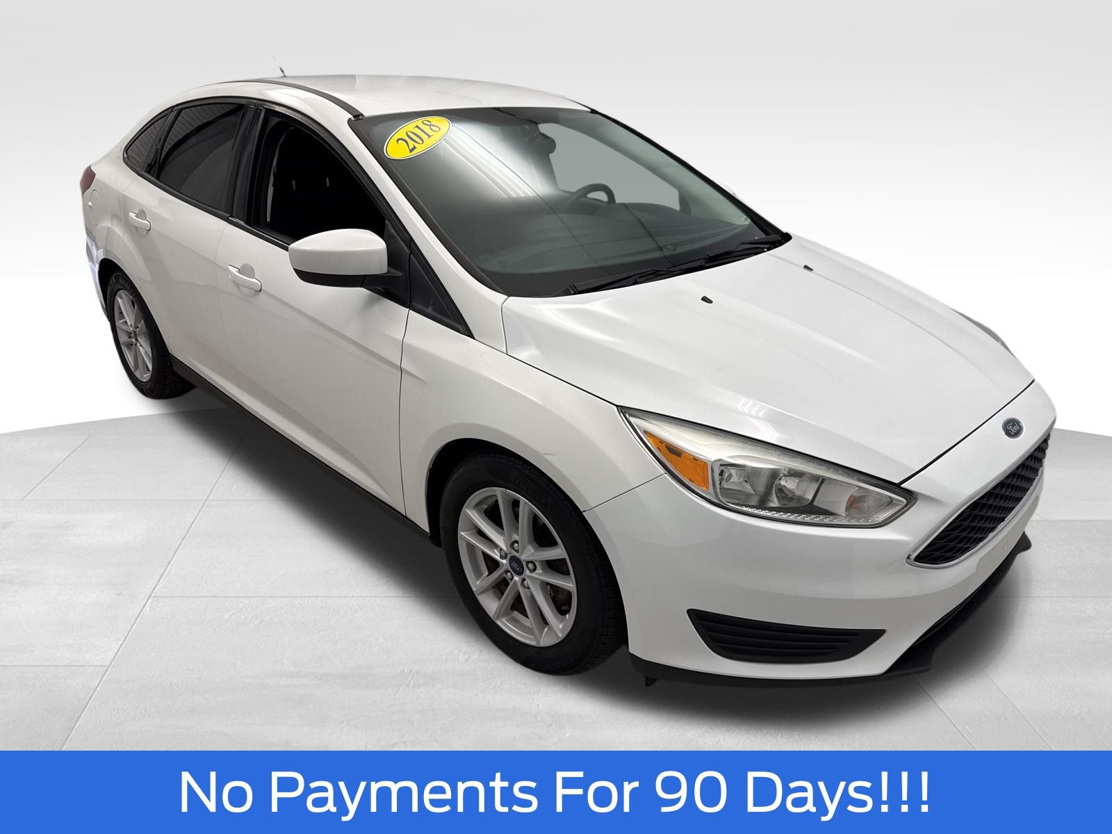Oxford White 2018 Ford Focus SE Sedan Front-Wheel Drive 6-Speed Automatic