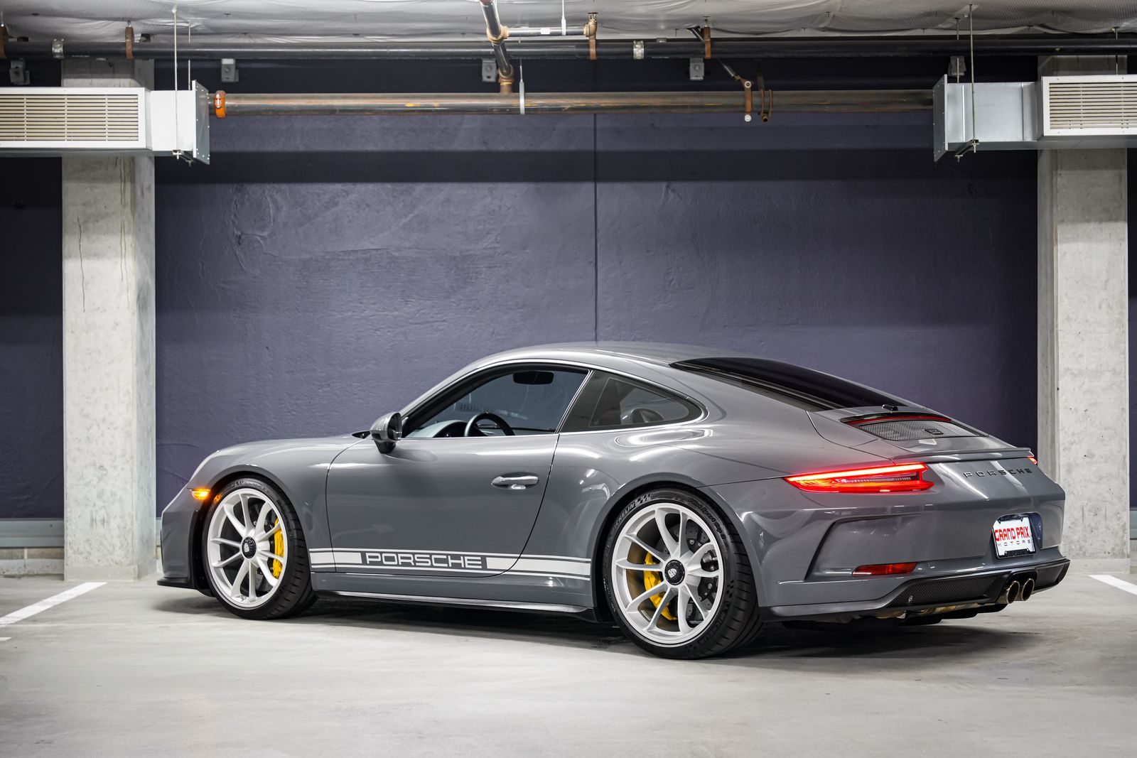 2018 Porsche 911 GT3 — photo 9