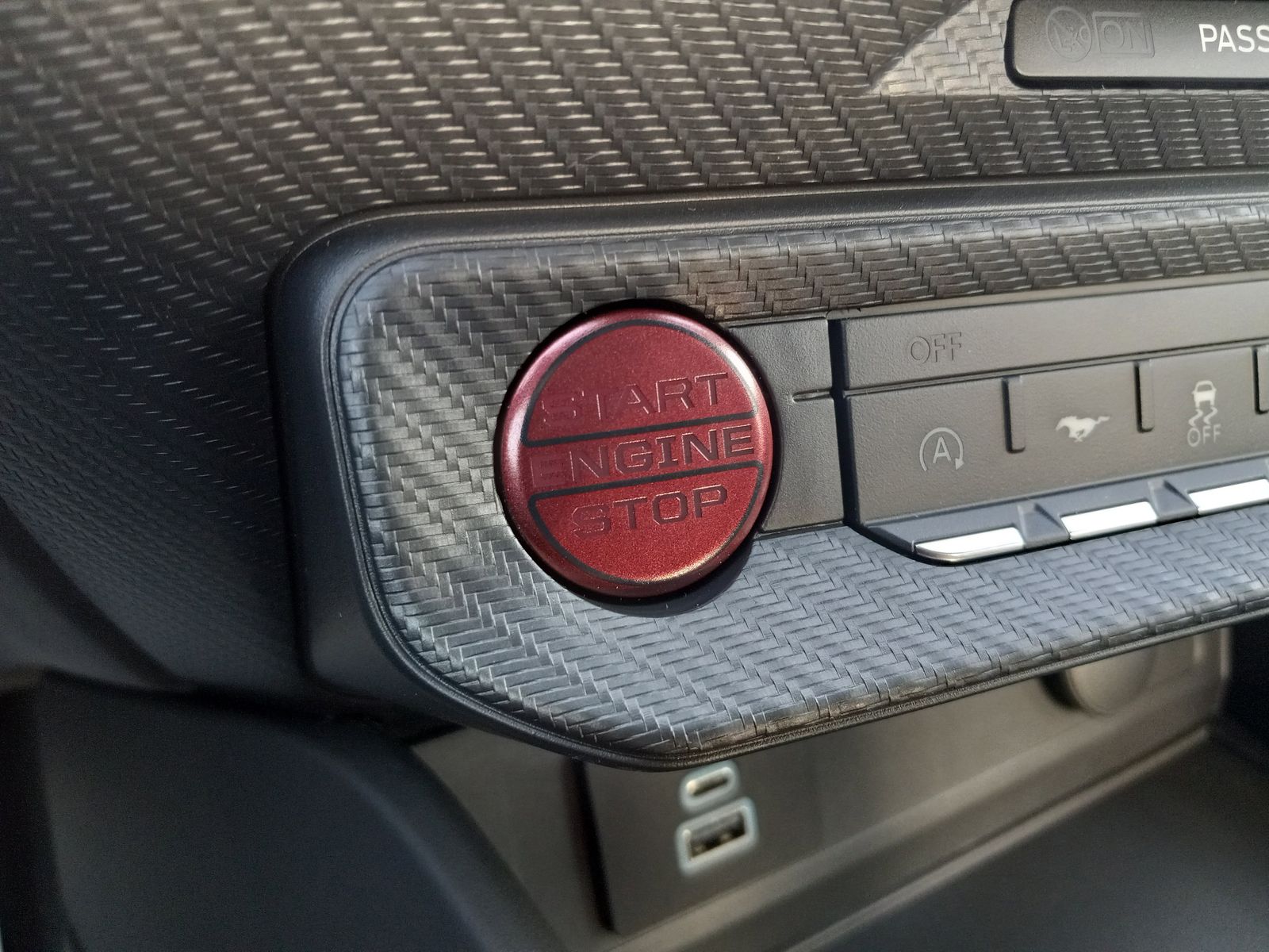 2026 Ford Mustang image 18