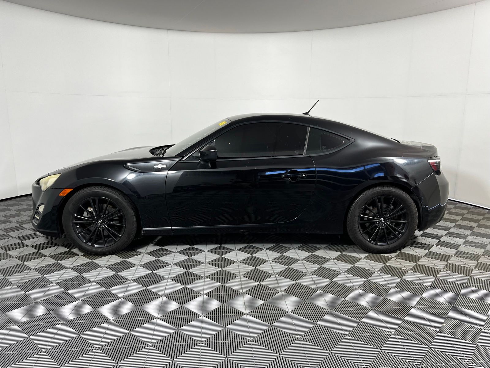 Thumbnail: 2013 Scion FR-S - 8