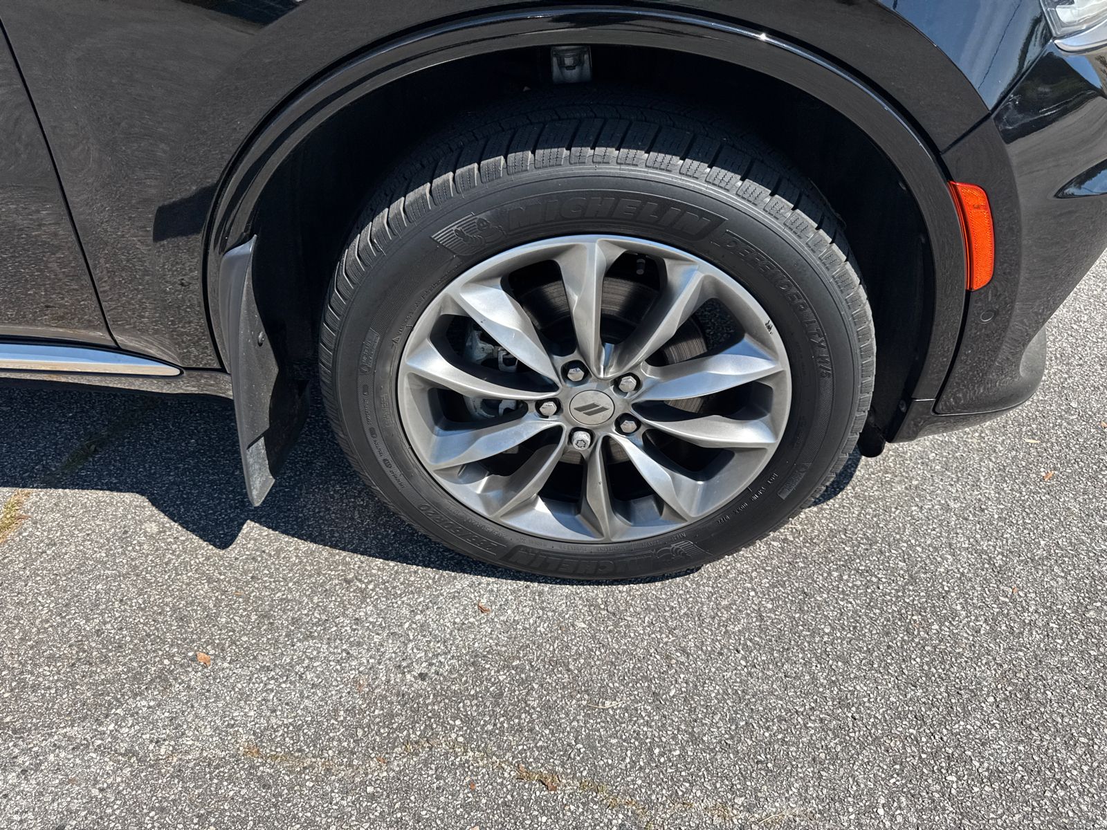 Used 2022 Black Dodge Citadel image 12