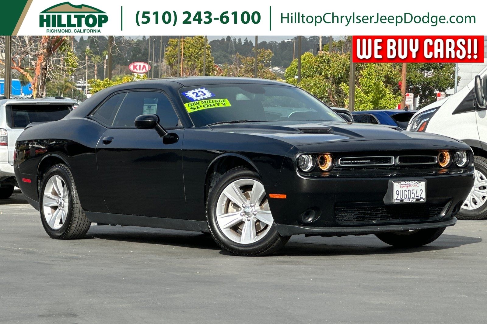 2023 Dodge Challenger SXT RWD