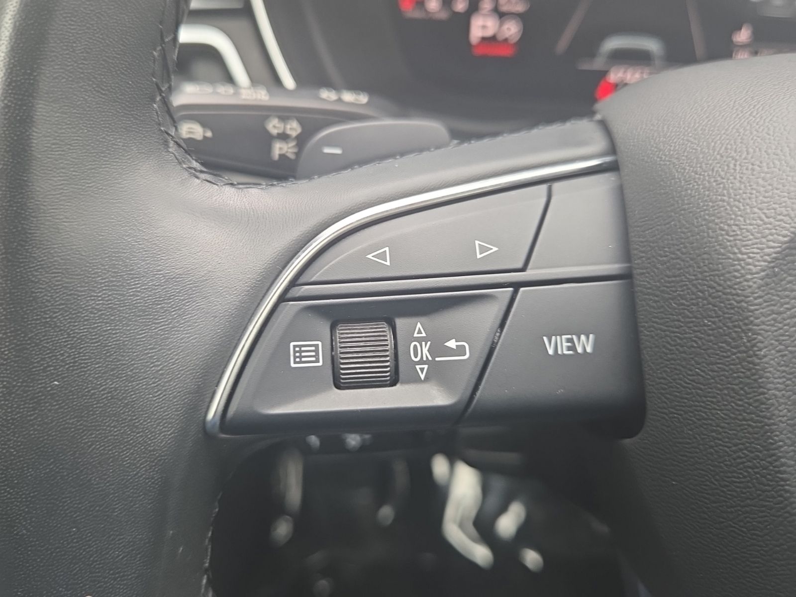 Used 2024  Audi 45 S line Premium Plus image 32