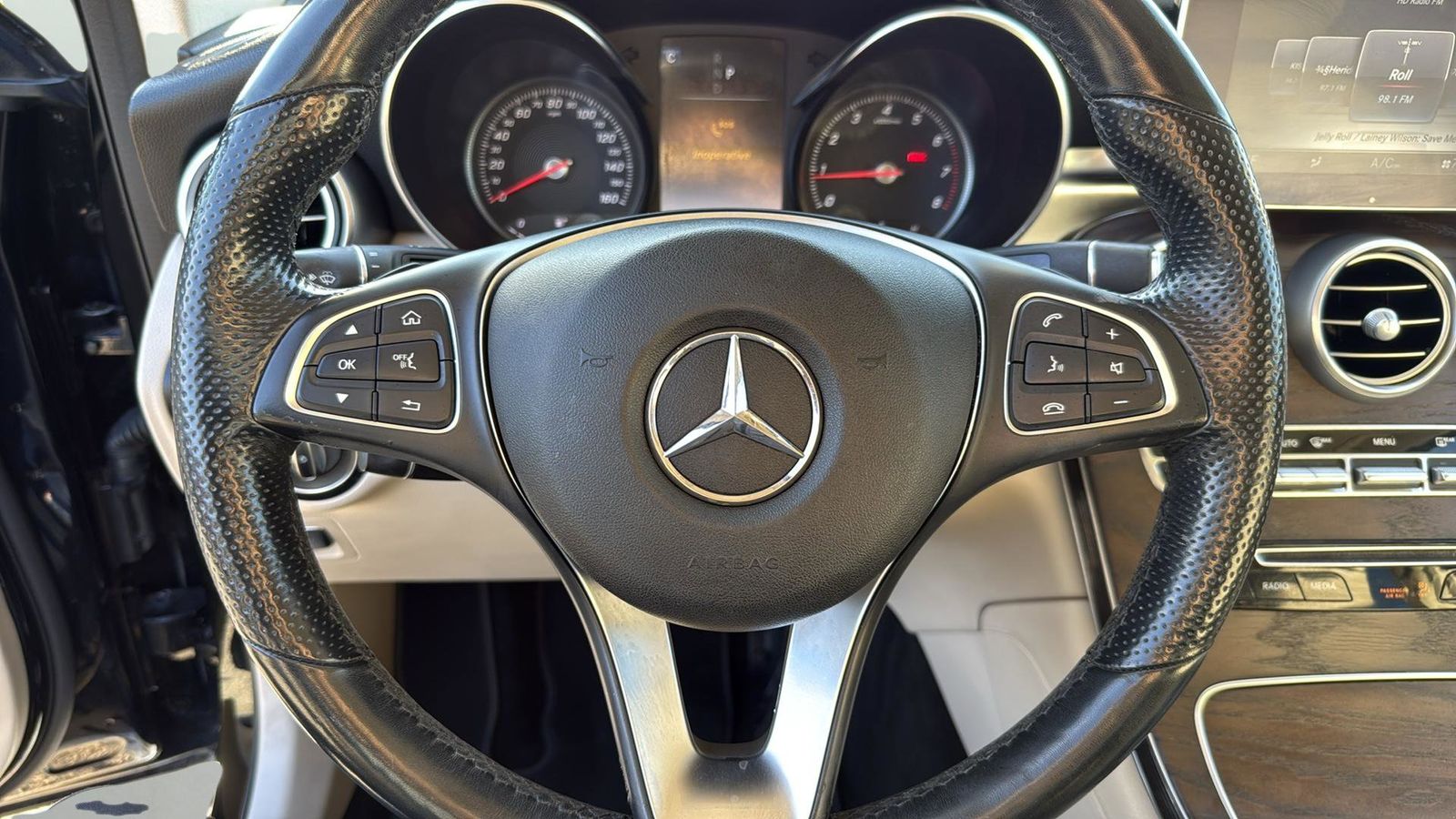 Used Car 2018 Mercedes-benz Glc  Glc 300 For Sale Under $20,000 In Austin, Texas
