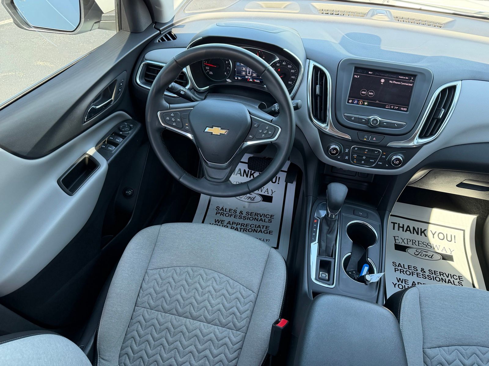 2024 Chevrolet Equinox image 15