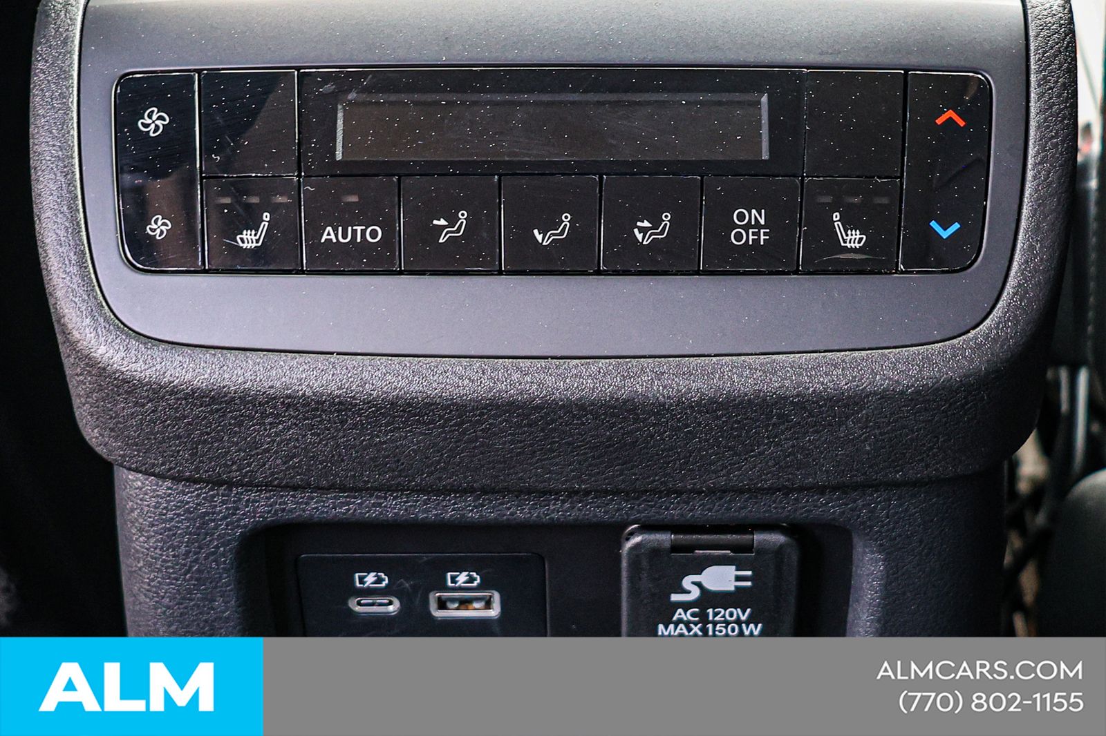 Used 2024 Gray Nissan Platinum image 46