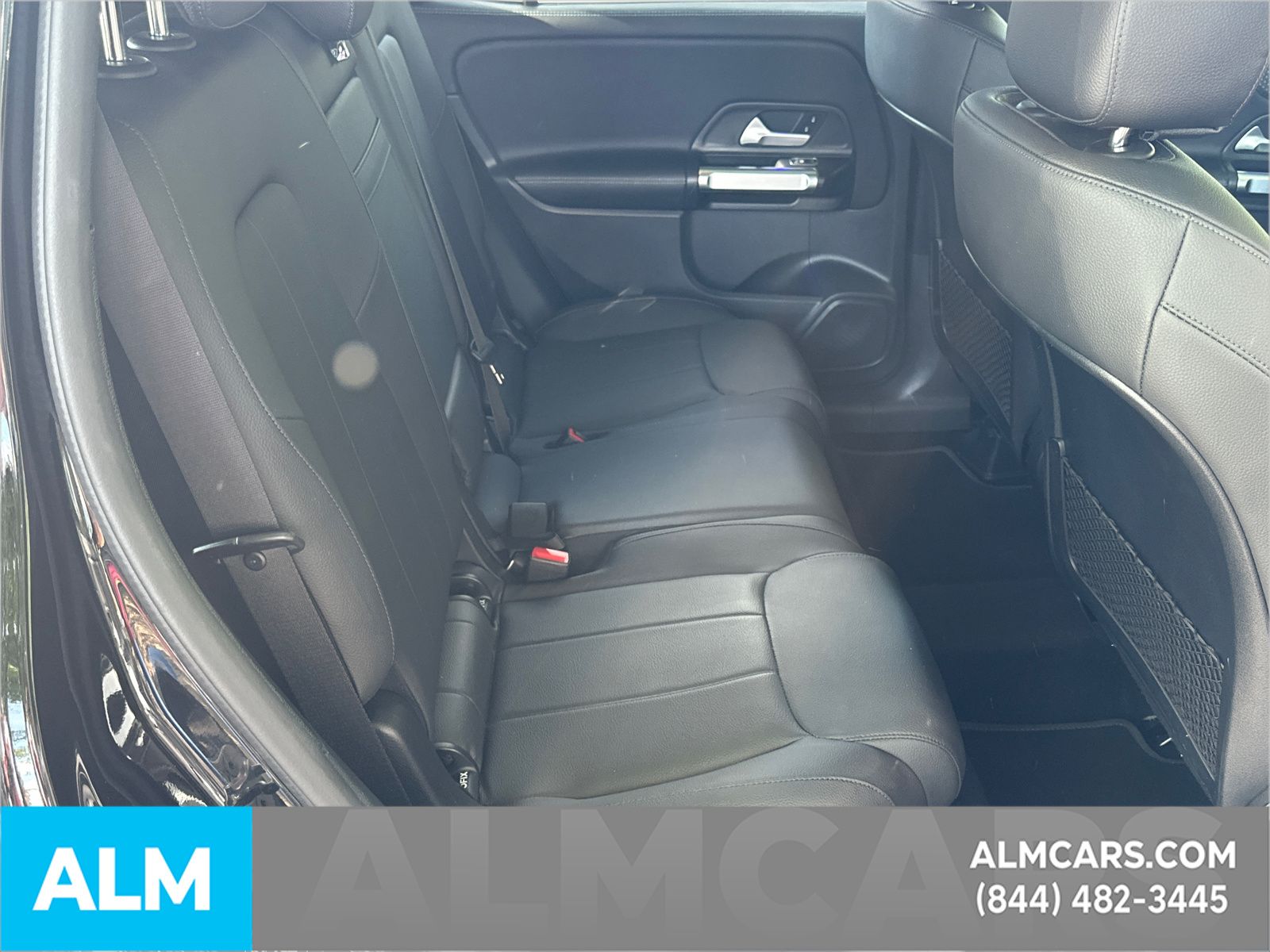 Used 2025 Black Mercedes-Benz GLB 250 image 18