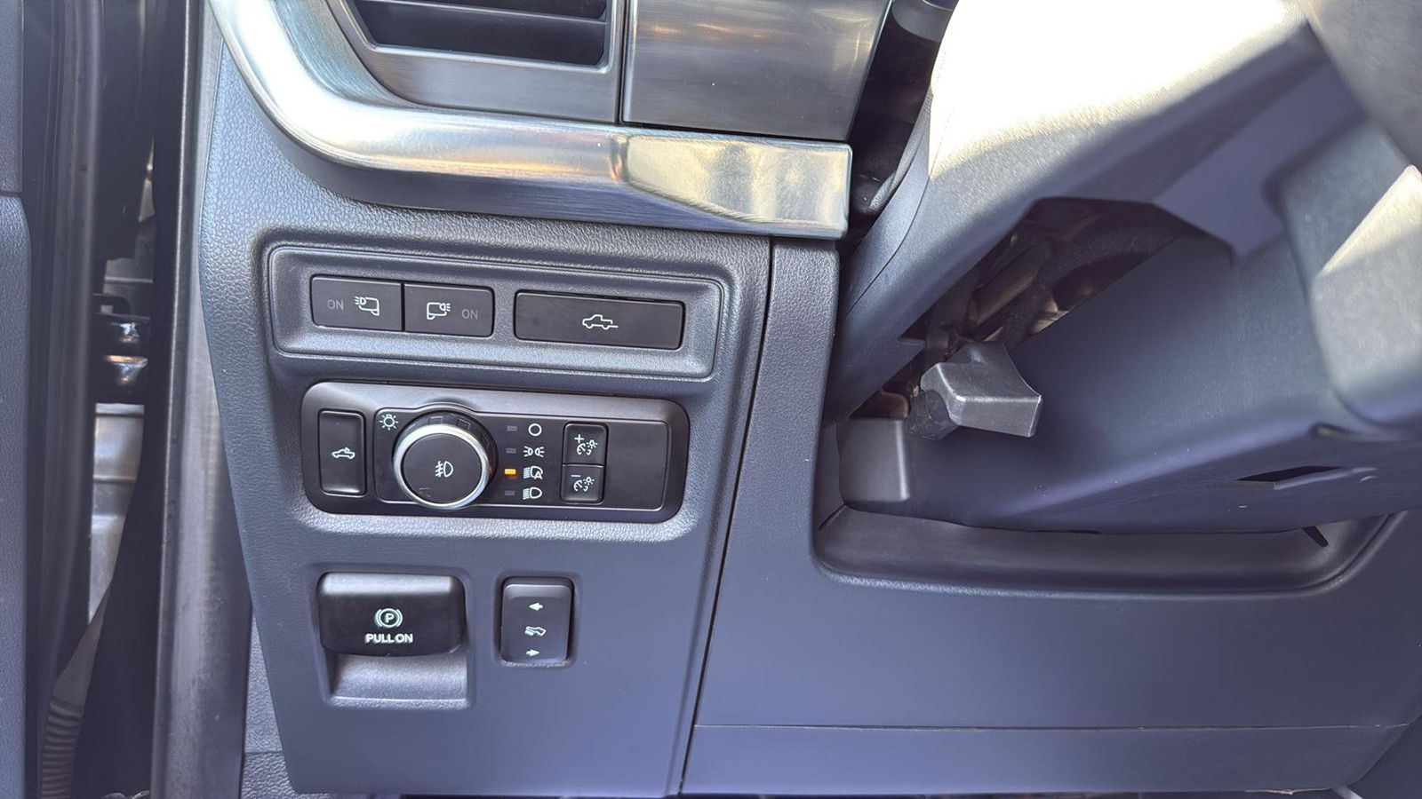 Used Car 2022 Ford F-150  Lariat For Sale Under $40,000 In Austin, Texas