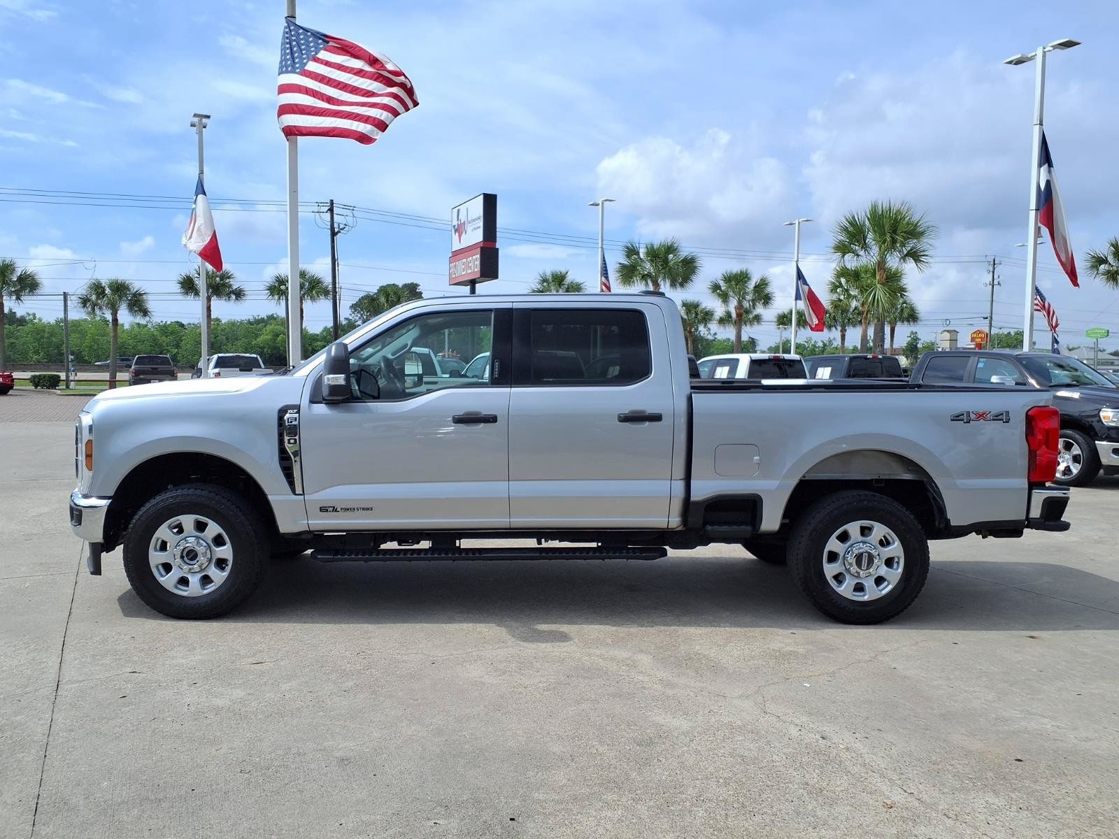 2024 Ford F-250SD XLT - 8