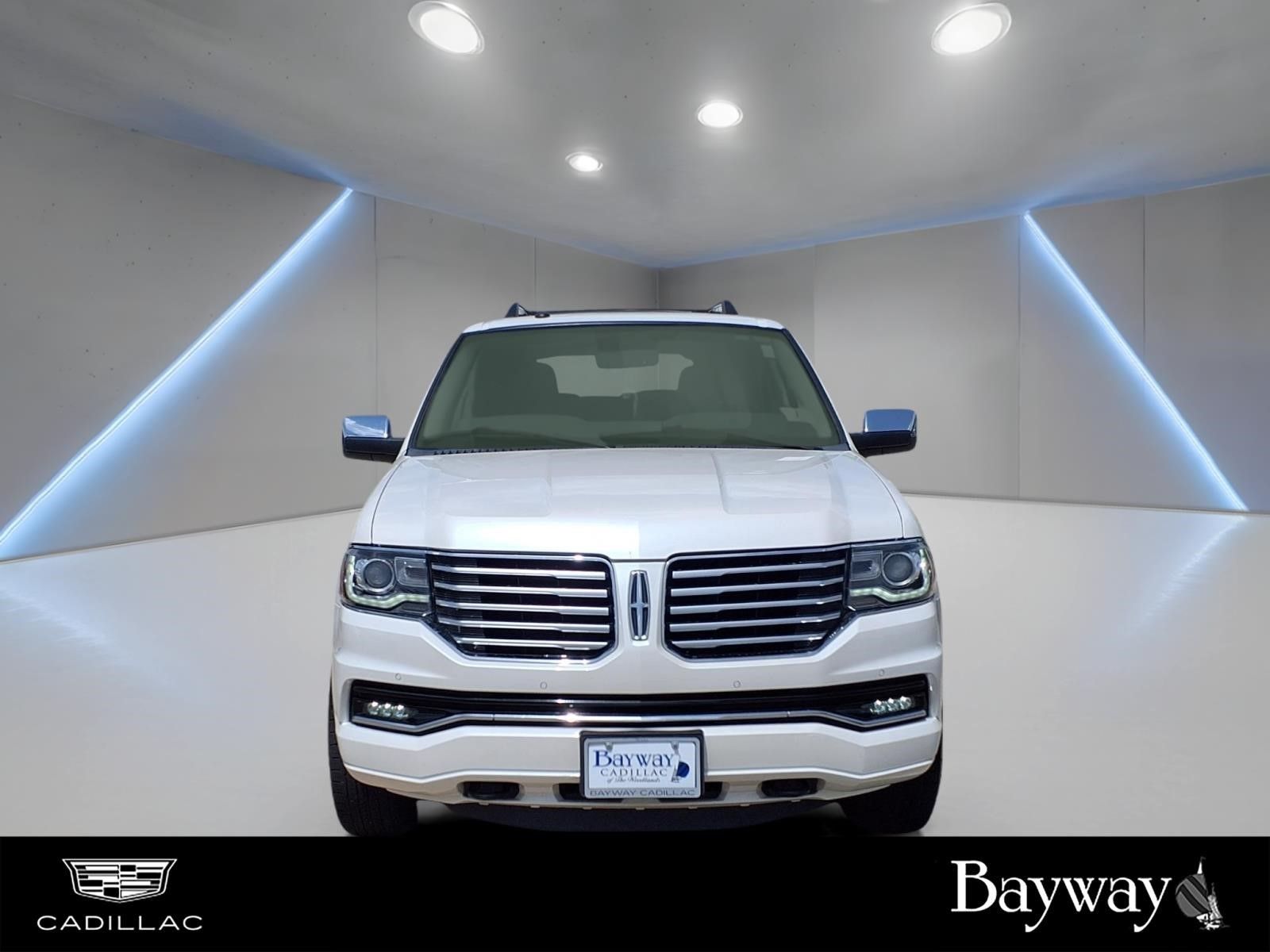 2017 Lincoln Navigator Select - 2