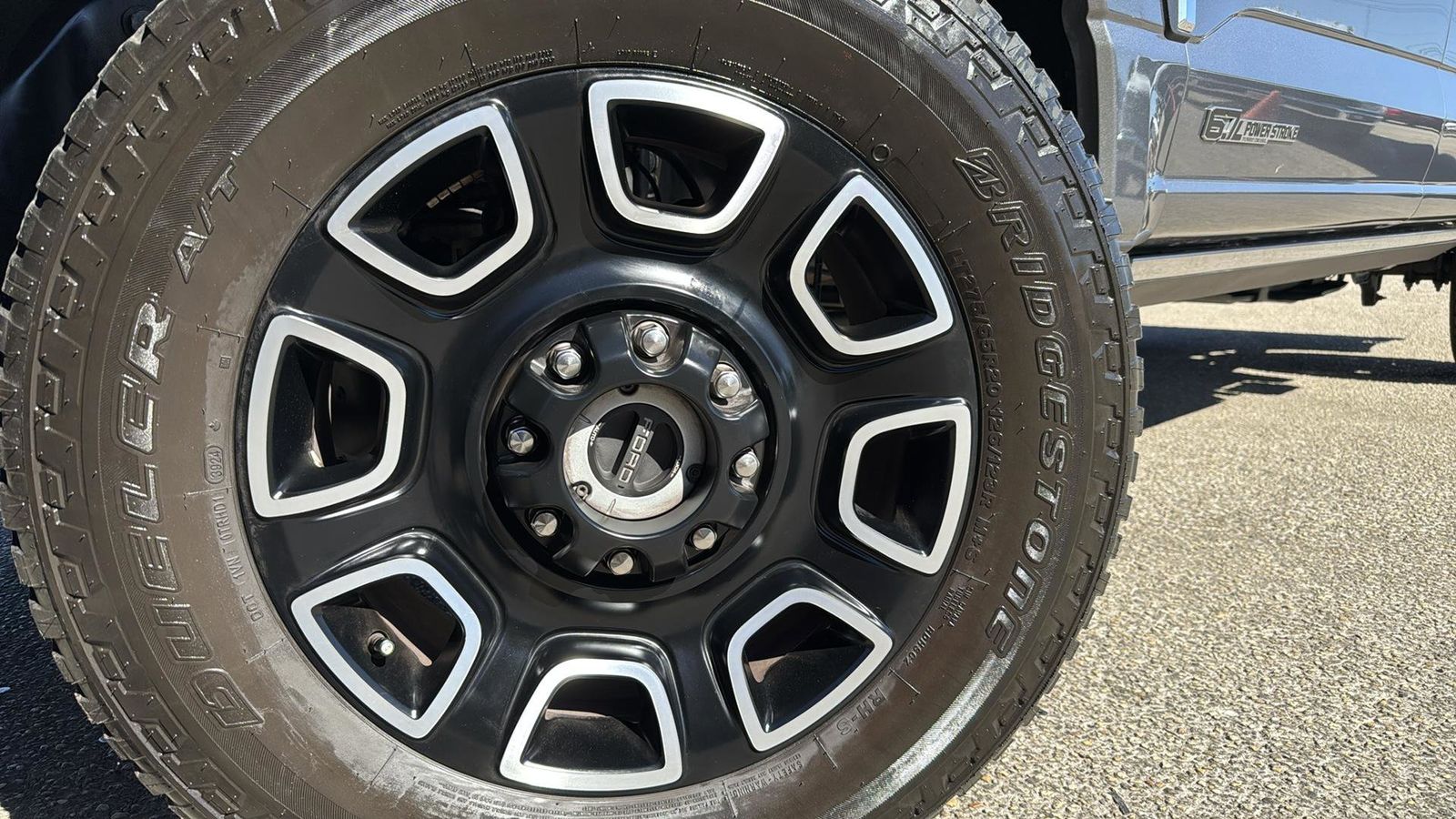 Used Car 2024 Ford F-250sd  Platinum For Sale Under $90,000 In Austin, Texas