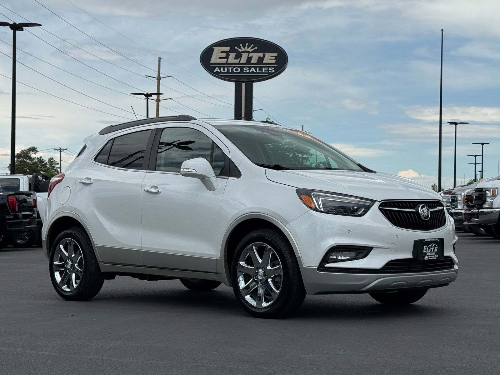 White Frost Tricoat 2018 Buick Encore SUV / Crossover All-Wheel Drive 6-Speed Automatic Overdrive