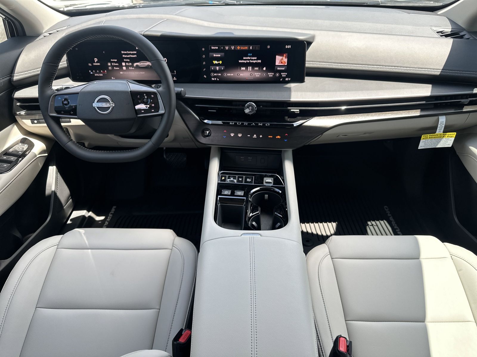 2025 Nissan Murano SV photo 2