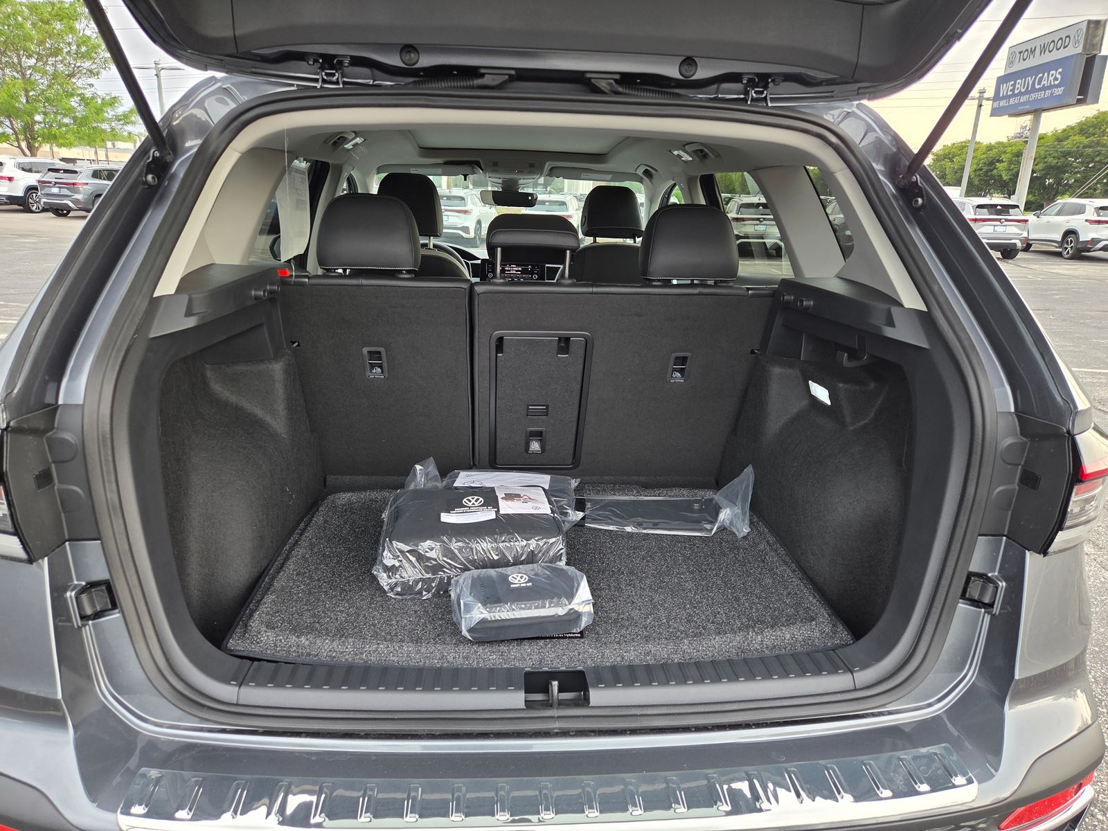 new 2026 Volkswagen Taos car, priced at $33,252