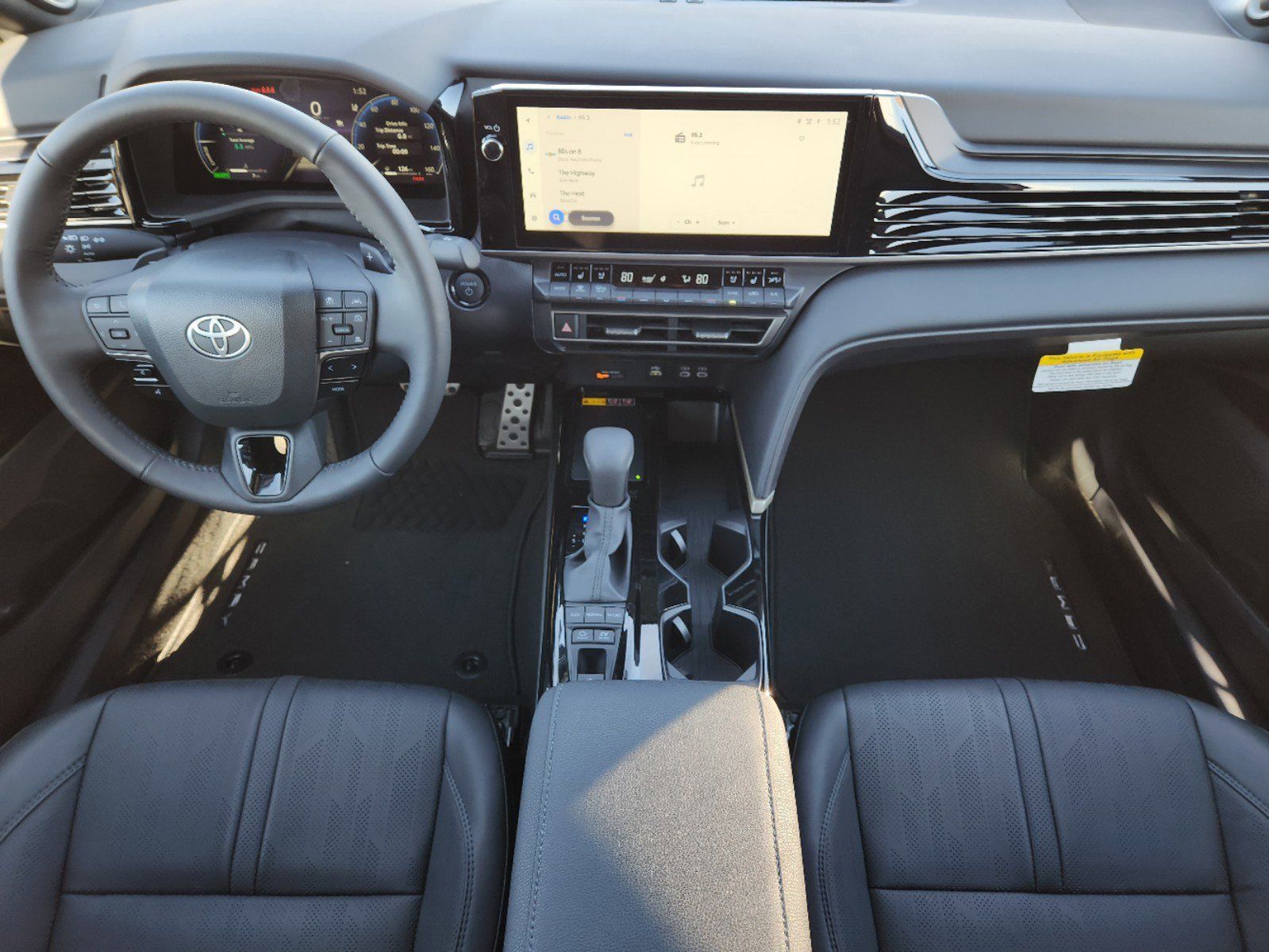 2025 Toyota Camry XSE 23