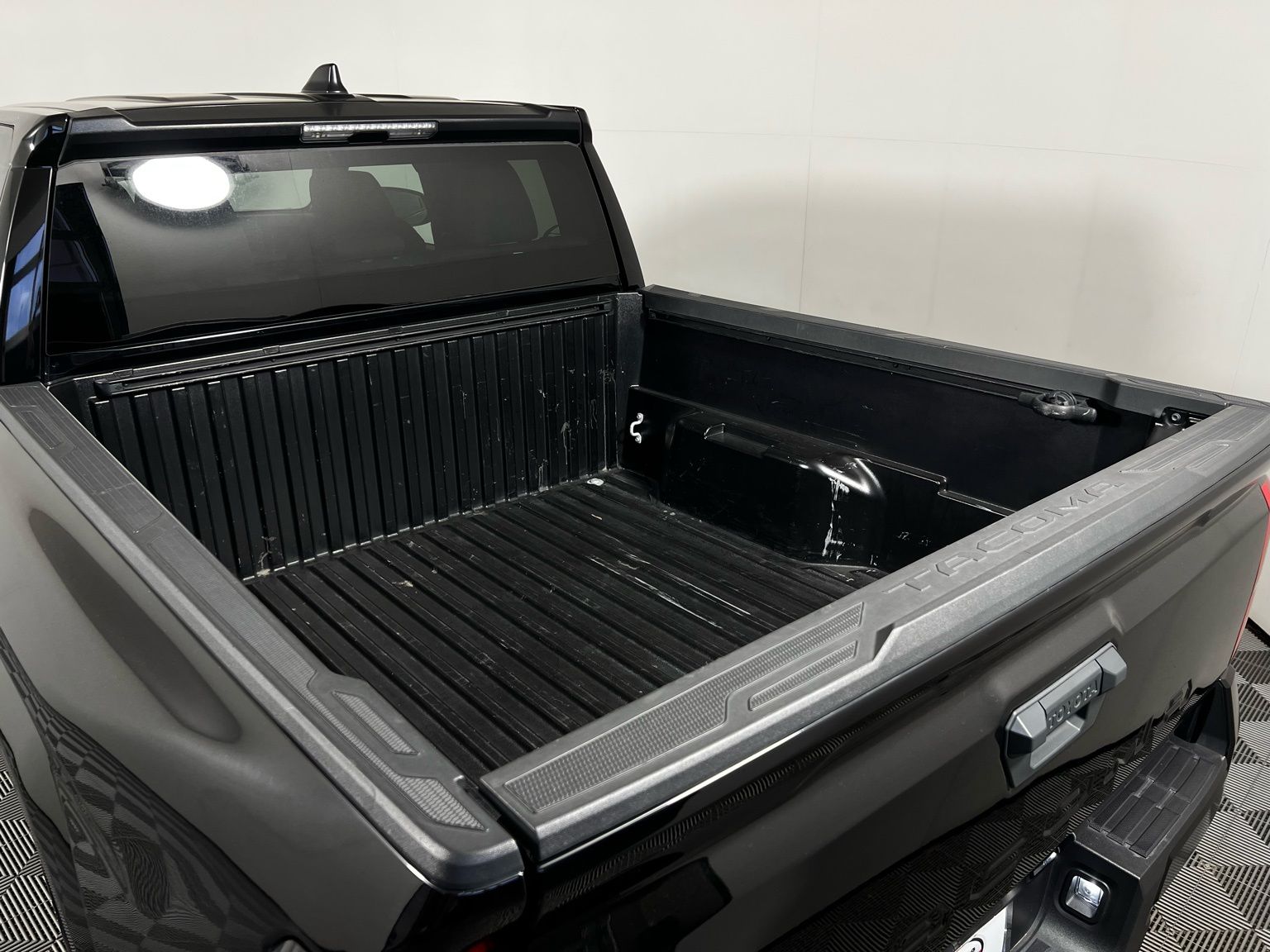 Thumbnail: 2024 Toyota Tacoma - 24