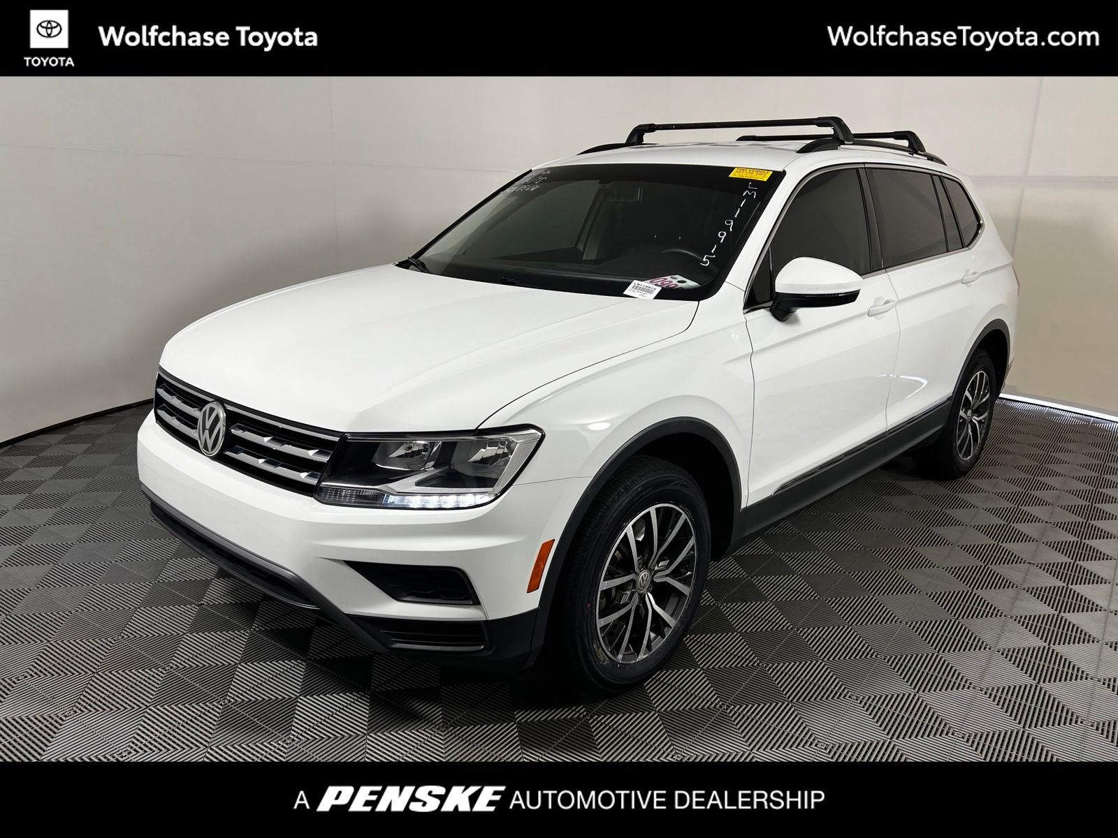 Thumbnail: 2020 Volkswagen Tiguan - 1