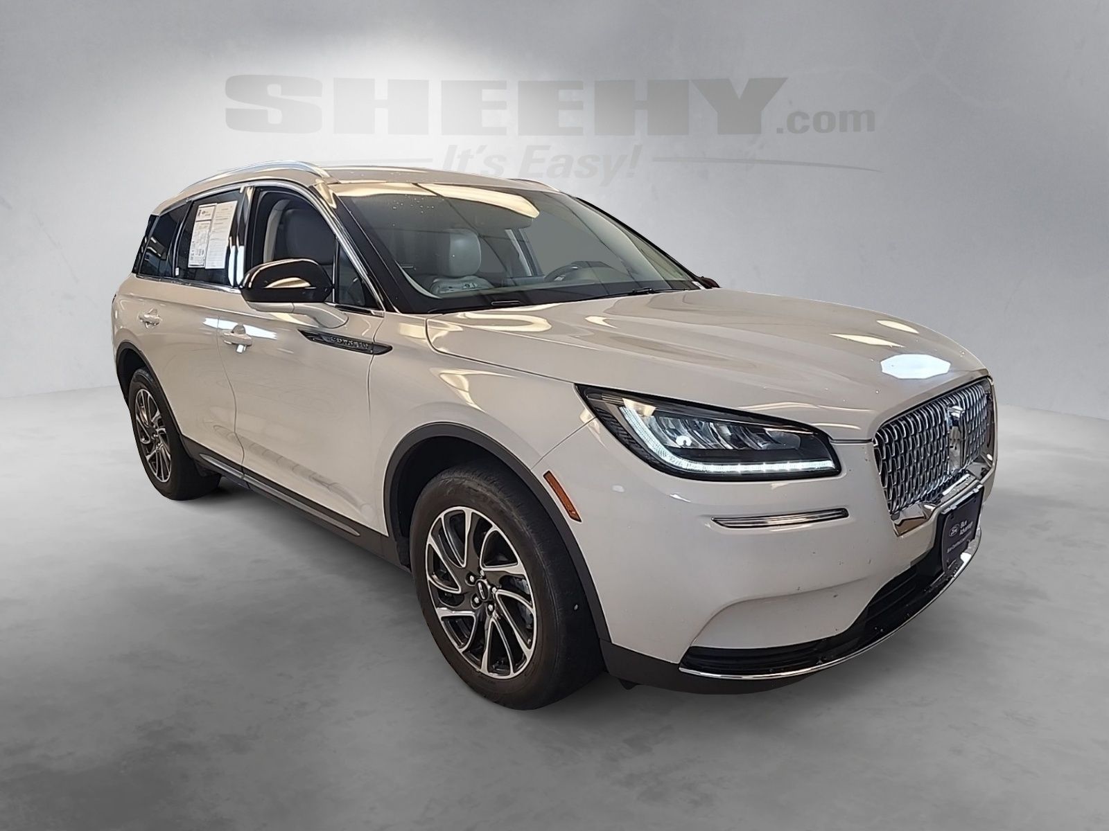 Used 2020 Ceramic Pearl Lincoln Standard image 2