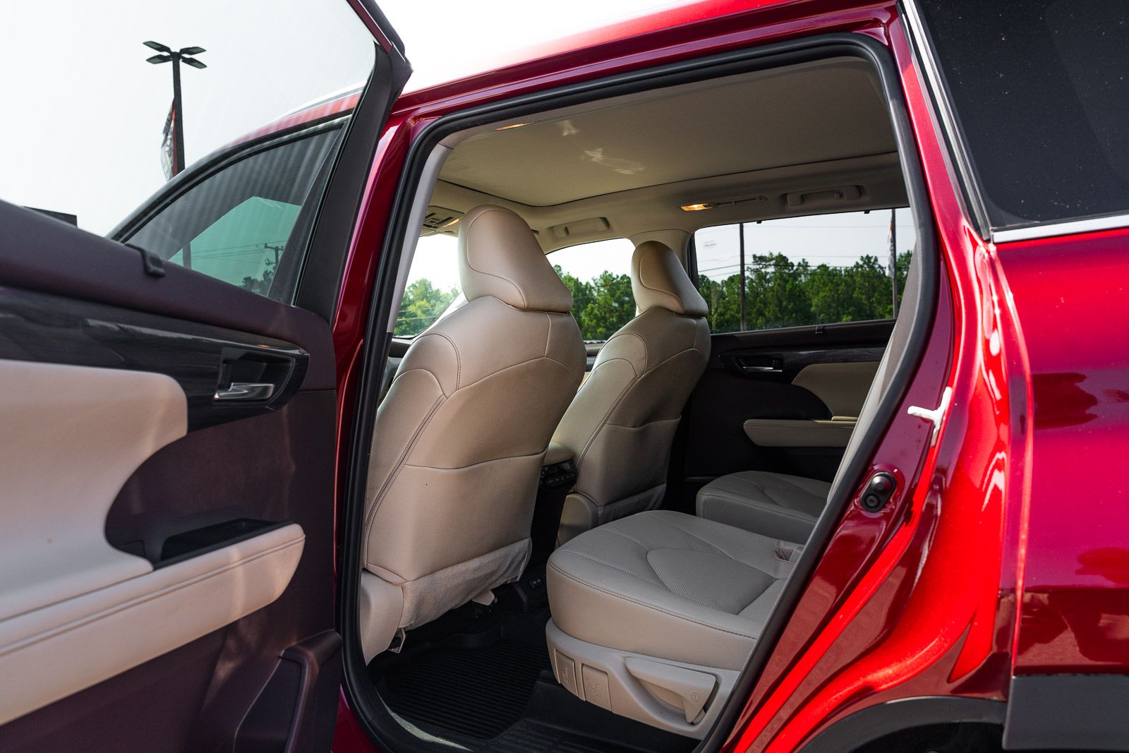 Used 2022 Toyota Highlander SUV