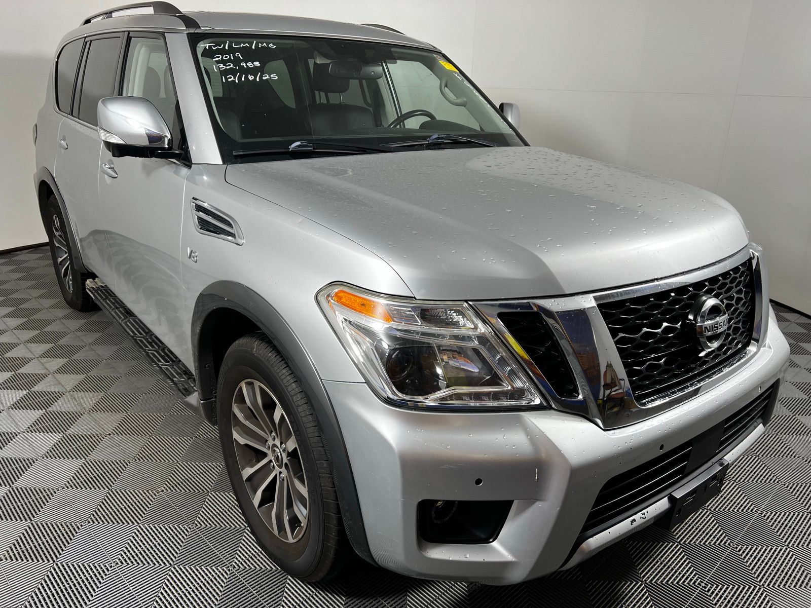 Thumbnail: 2019 Nissan Armada - 3