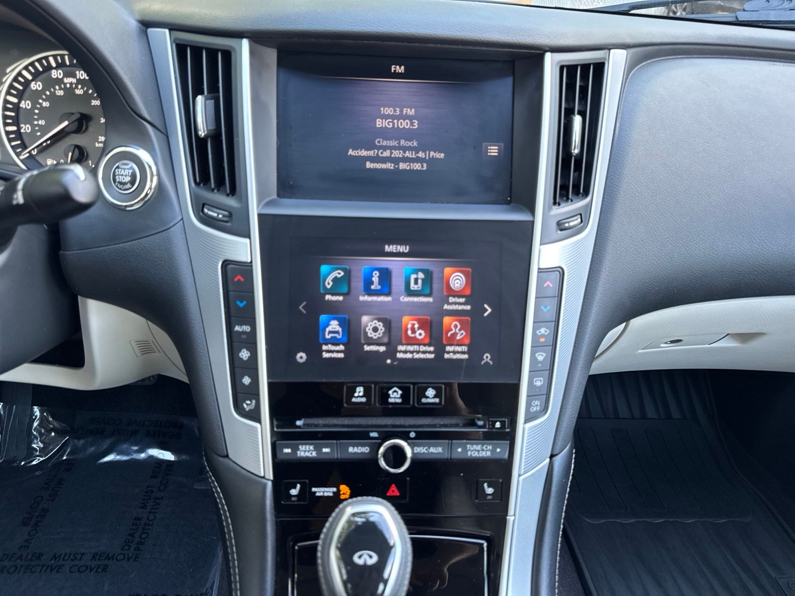 Used 2022 Grand Blue INFINITI LUXE image 30