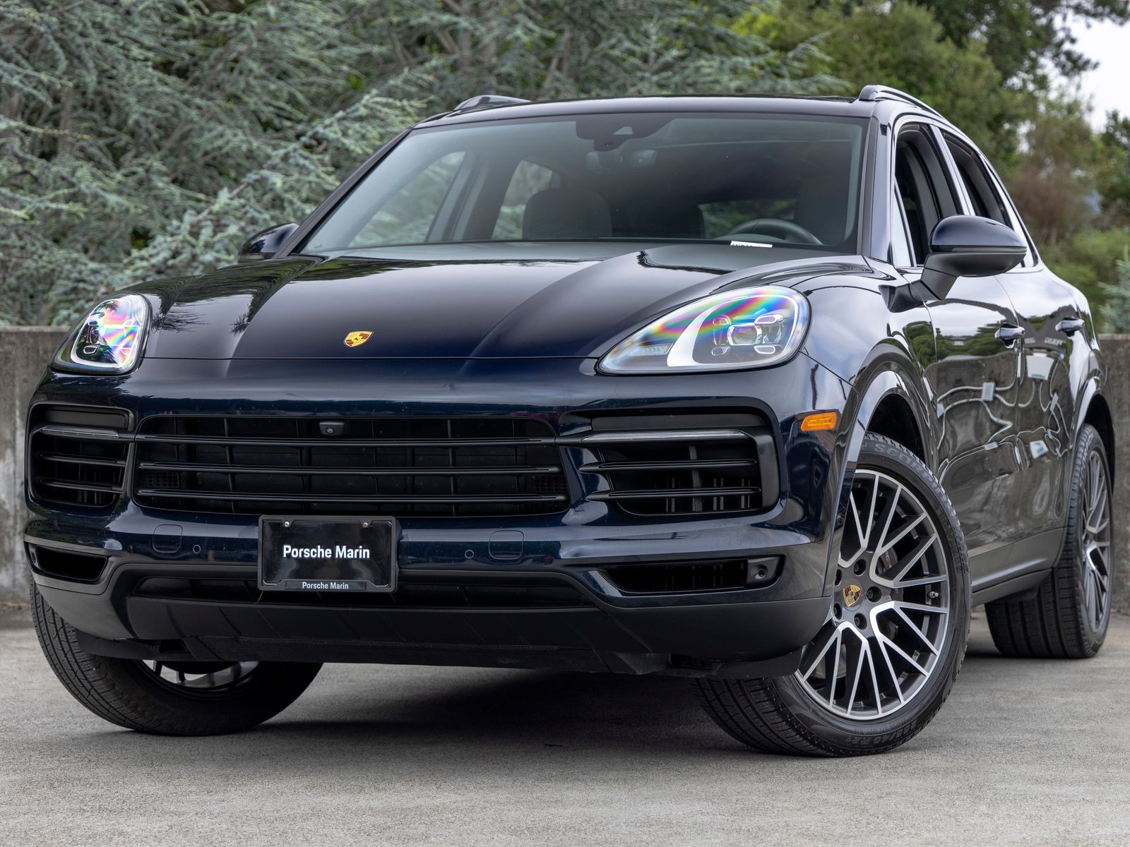 Moonlight Blue Metallic 2022 Porsche Cayenne SUV / Crossover 8-Speed Automatic