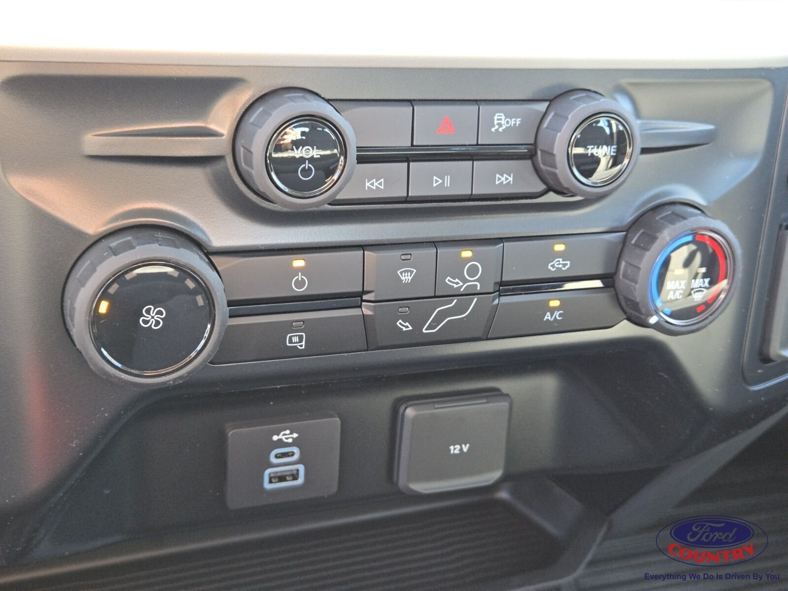 2026 Ford F-250 Super Duty XL - Photo 13
