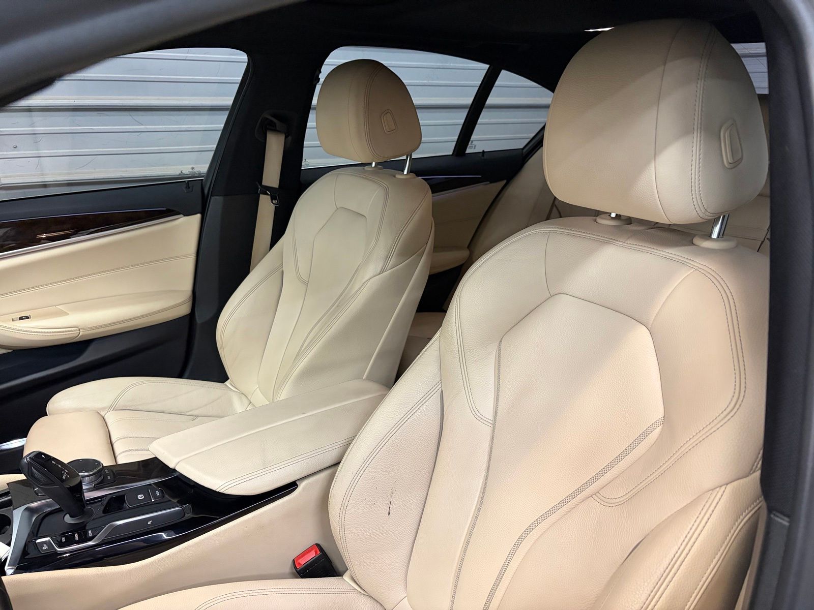 2018 BMW 5 Series 530i - Photo 9
