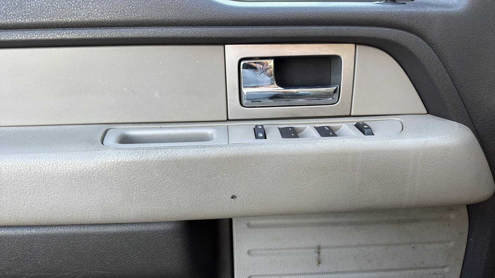 Used Car 2010 Ford F-150  Xlt For Sale Under $10,000 In Austin, Texas