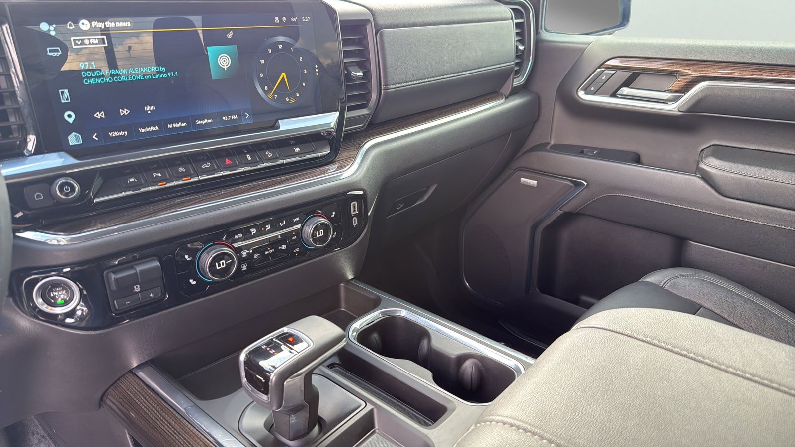 Used Car 2024 Chevrolet Silverado 1500  Lt Trail Boss For Sale Under $50,000 In Austin, Texas