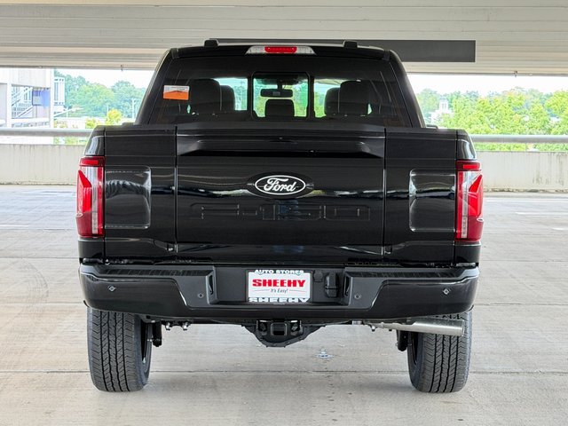 New 2026 Agate Black Metallic Ford Lariat image 5