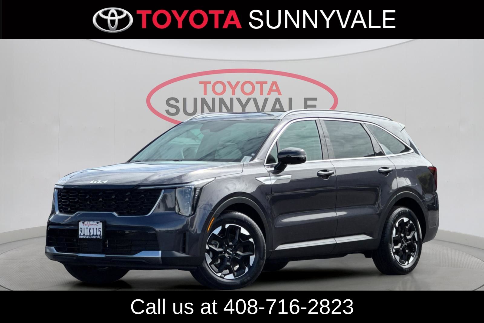 Used 2025 Kia Sorento SUV