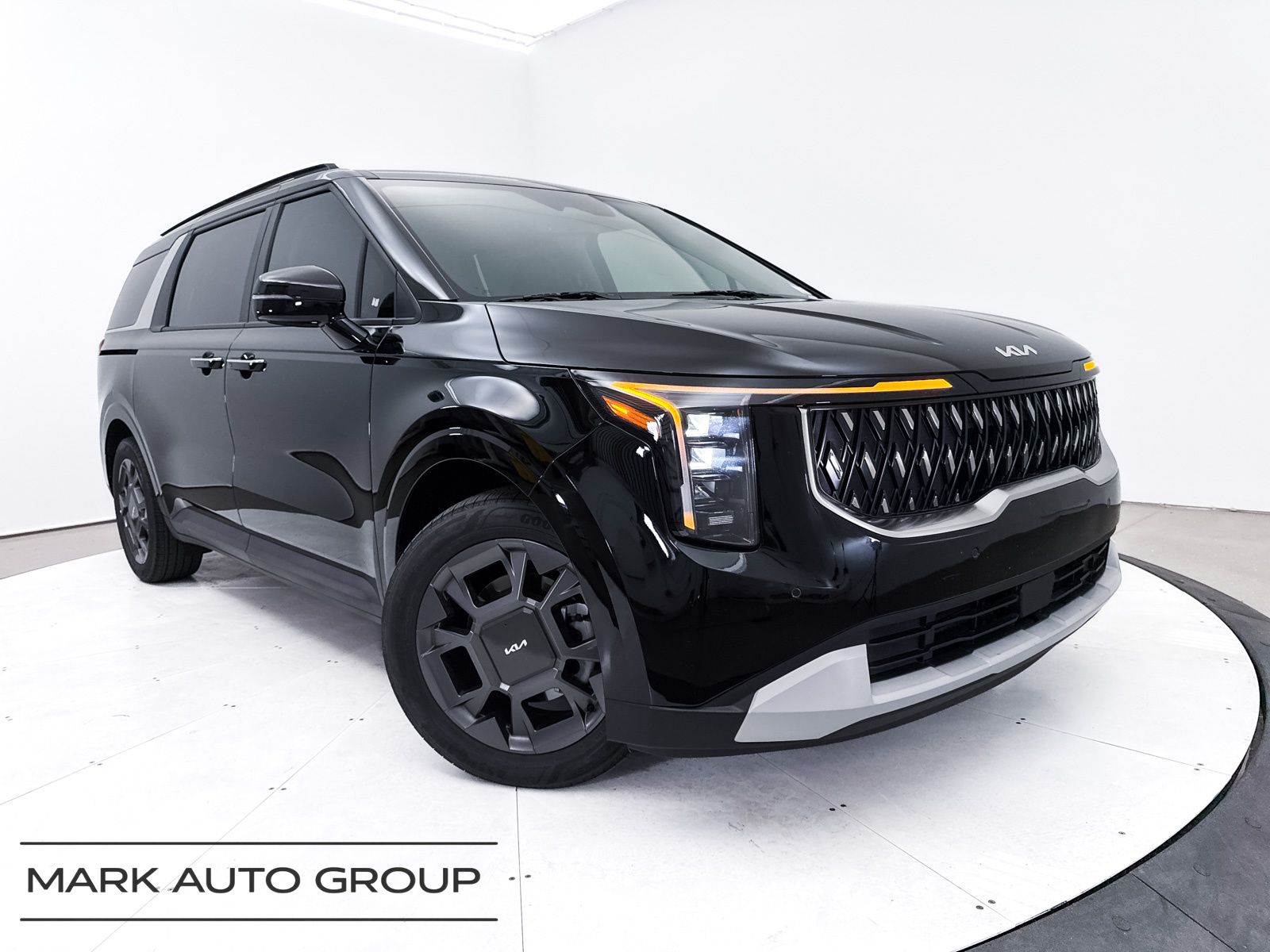 2025 Kia Carnival Hybrid EX