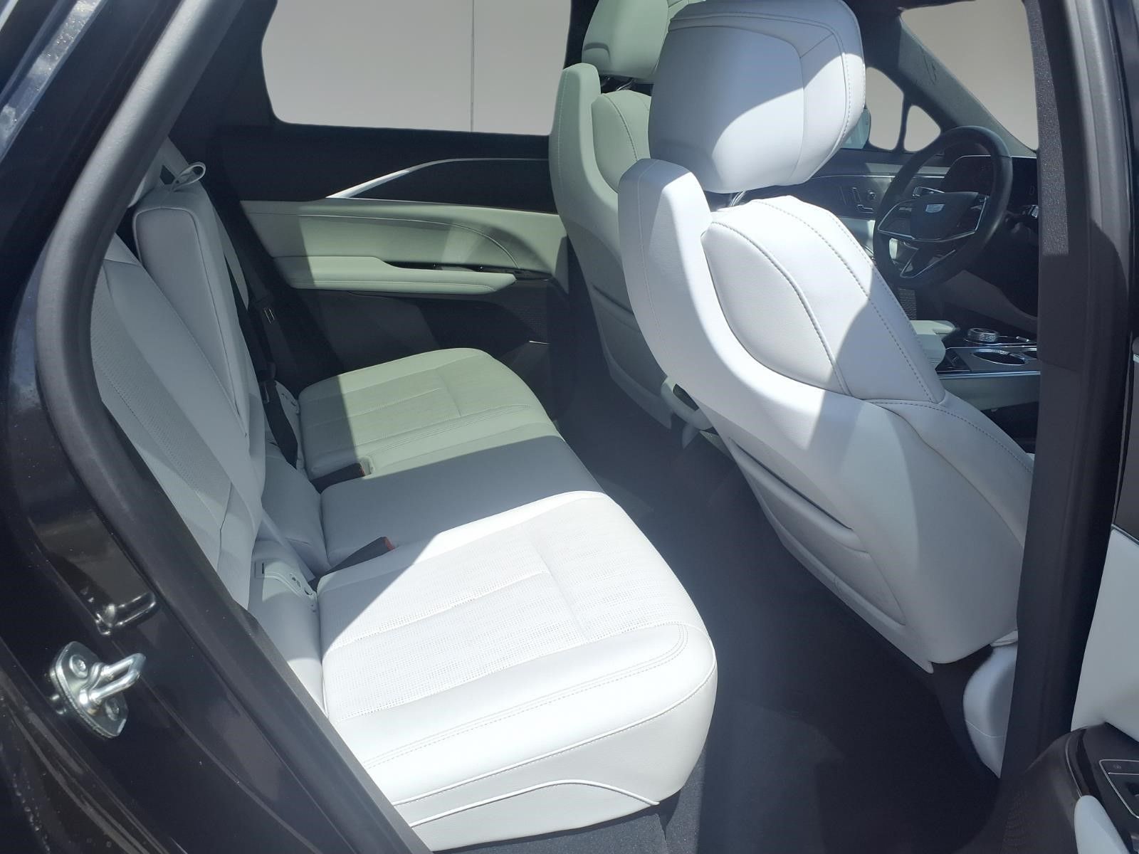 2024 Cadillac LYRIQ Luxury Black at Ultimate Motorsports