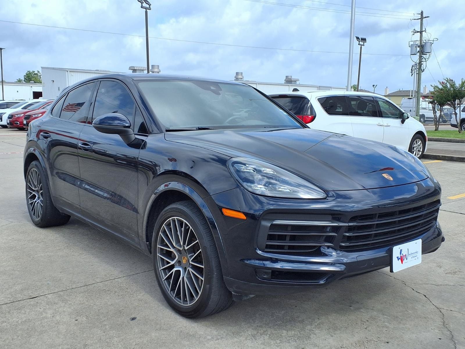 2021 Porsche Cayenne Coupe Base Black at River Oaks CDJR
