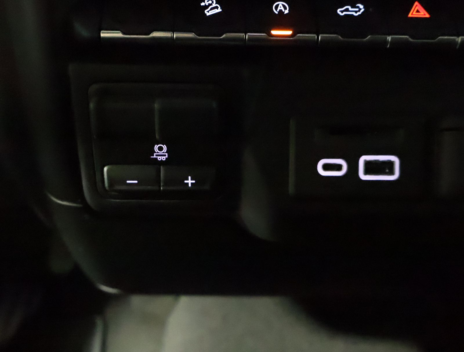 2020 Chevrolet Silverado 1500 LT photo