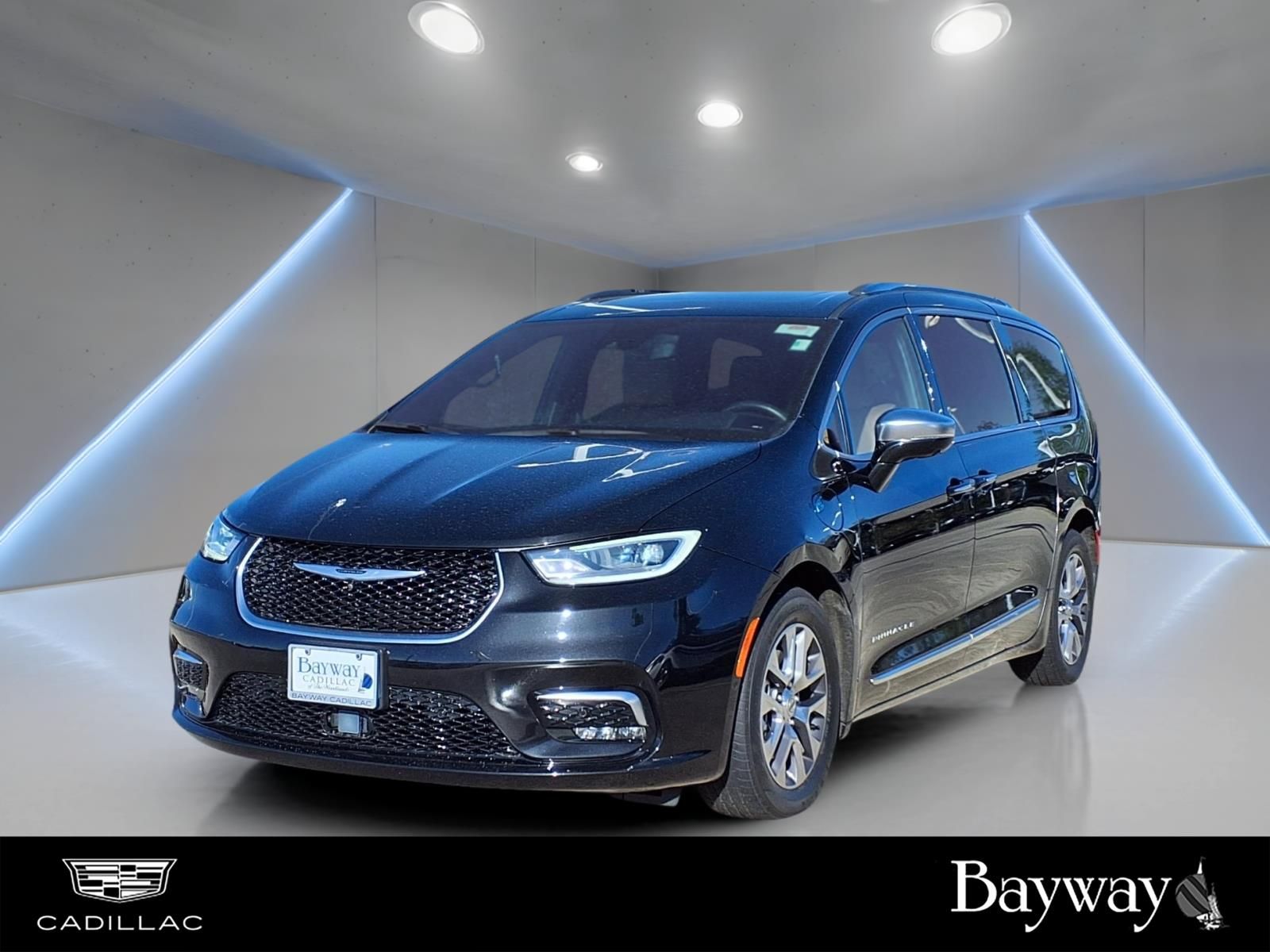 2022 Chrysler Pacifica Hybrid Pinnacle FWD