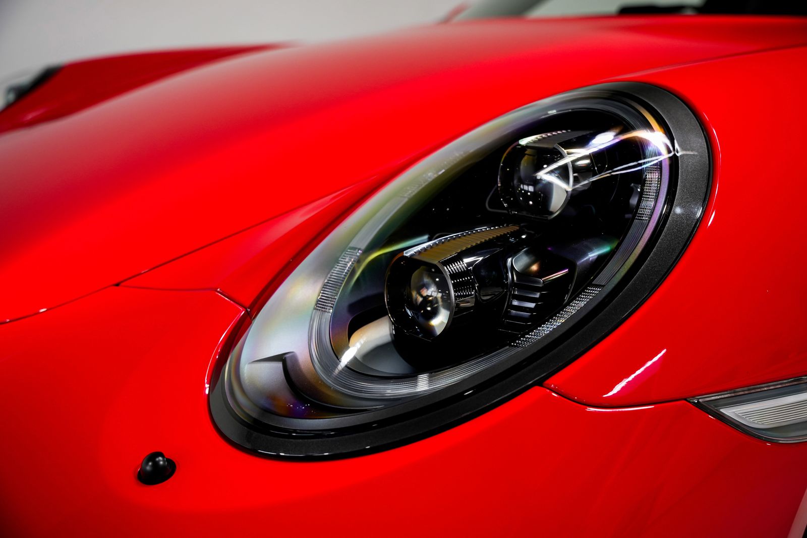 2017 Porsche 911 Targa 4 GTS — photo 31
