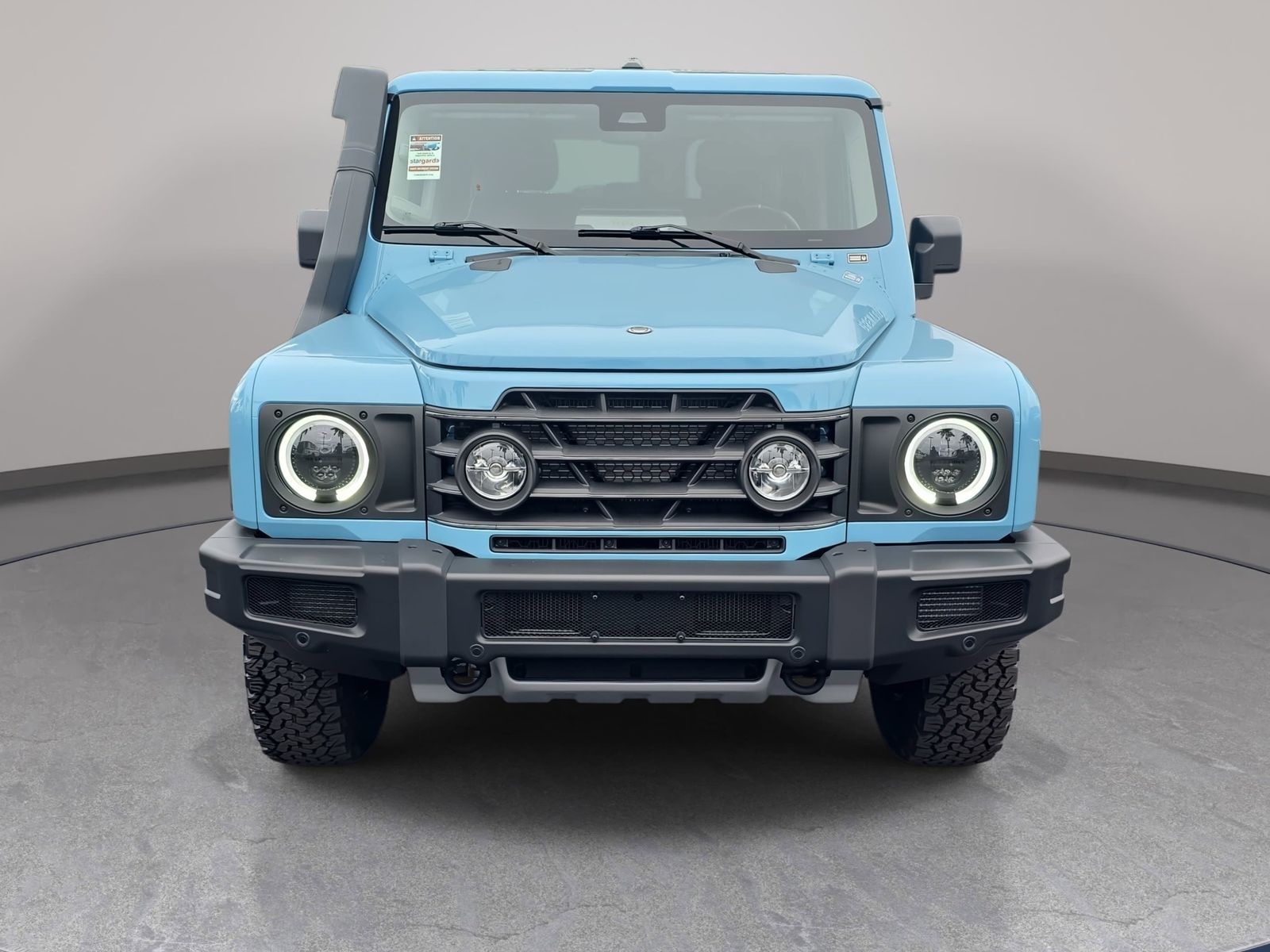 View vehicle photo 2