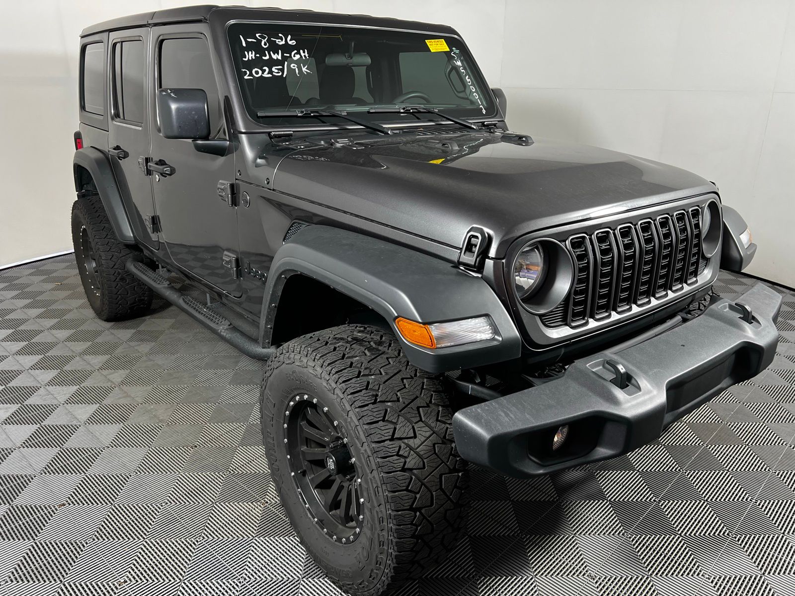 Thumbnail: 2025 Jeep Wrangler - 3